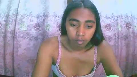 Snapshot of rephaleta chatting on 10/14/25, 06:47 Rephaleta online show from 10/14/25, 06:47