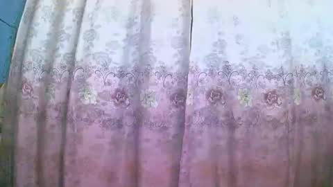 Snapshot of rephaleta chatting on 10/16/25, 10:49 Rephaleta online show from 10/16/25, 10:49