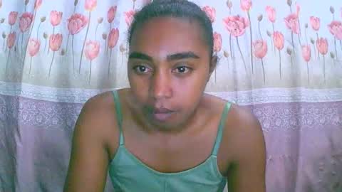 Snapshot of rephaleta chatting on 12/18/25, 06:41 Rephaleta online show from 12/18/25, 06:41