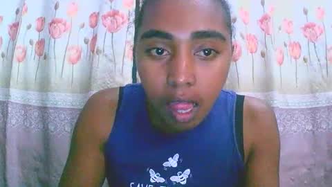 Snapshot of rephaleta chatting on 12/20/25, 07:15 Rephaleta online show from 12/20/25, 07:15