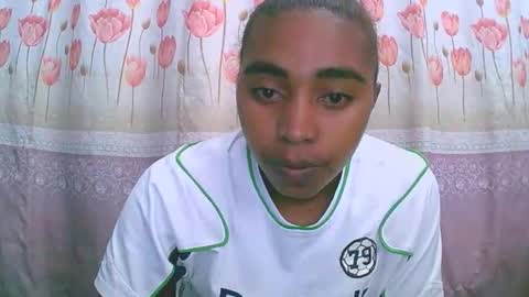 Snapshot of rephaleta chatting on 01/06/26, 06:17 Rephaleta online show from 01/06/26, 06:17