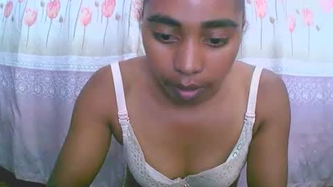 Snapshot of rephaleta chatting on 01/09/26, 10:51 Rephaleta online show from 01/09/26, 10:51