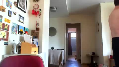 Snapshot of residentofthecity chatting on 10/05/25, 06:39 Residentofthecity online show from 10/05/25, 06:39