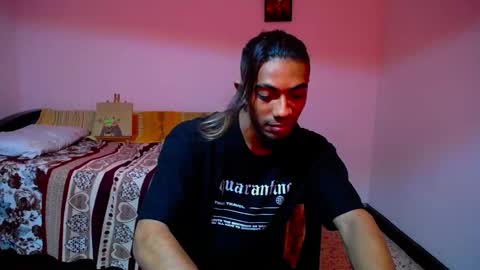 Snapshot of restrainged chatting on 01/04/25, 05:16 Rest online show from 01/04/25, 05:16