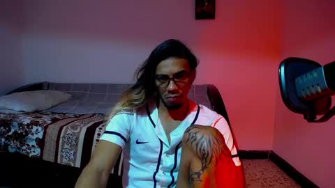 Snapshot of restrainged chatting on 01/20/25, 12:39 Rest online show from 01/20/25, 12:39