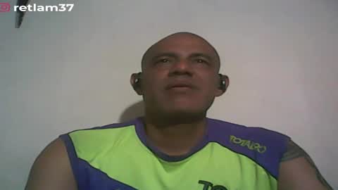 Snapshot of retlam37 chatting on 11/28/25, 03:53 Walter online show from 11/28/25, 03:53