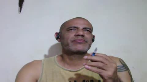 Snapshot of retlam37 chatting on 06/16/26, 04:26 Walter online show from 06/16/26, 04:26