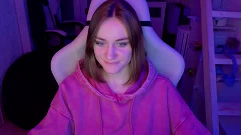 Rie online show from 02/11/26, 04:56