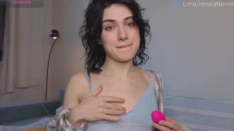 Ewiwi online show from 02/27/26, 12:38