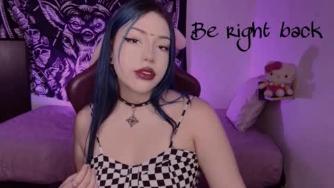 Snapshot of revenmiller_ chatting on 09/16/25, 03:02 Reven  online show from 09/16/25, 03:02