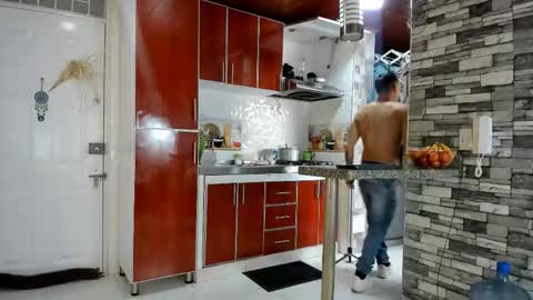 reymasterhot online show from 11/24/25, 07:24