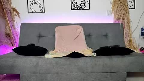 reymasterhot online show from 12/18/25, 11:49