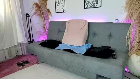 reymasterhot online show from 12/20/25, 09:22