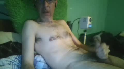 Snapshot of reyes_albert2006 chatting on 03/02/25, 11:31 reyes_albert2006 online show from 03/02/25, 11:31