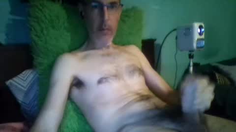 Snapshot of reyes_albert2006 chatting on 06/08/26, 09:42 reyes_albert2006 online show from 06/08/26, 09:42