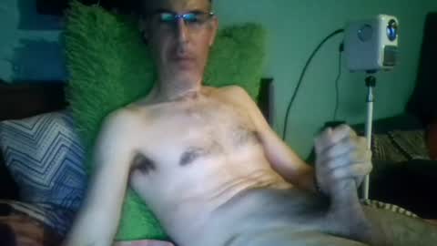 reyes_albert2006 online show from 07/26/26, 10:00