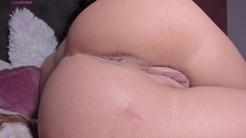 reyna77 online show from 05/24/26, 05:40