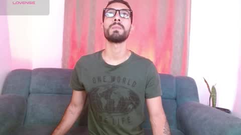 Snapshot of reypablo1 chatting on 10/10/25, 08:41 REY PABLO Independent online show from 10/10/25, 08:41