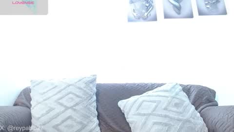 Snapshot of reypablo1 chatting on 11/30/25, 01:59 REY PABLO Independent online show from 11/30/25, 01:59