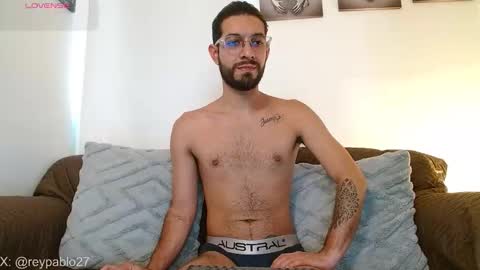 Snapshot of reypablo1 chatting on 12/01/25, 09:09 REY PABLO Independent online show from 12/01/25, 09:09