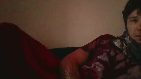 Snapshot of rgd187xxx chatting on 09/17/25, 04:58 rgd187xxx online show from 09/17/25, 04:58