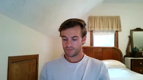 Snapshot of rguy114 chatting on 10/06/25, 07:22 Ryan online show from 10/06/25, 07:22