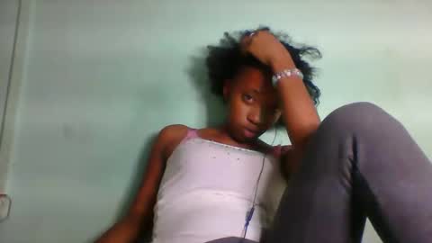 rhesa404090 online show from 03/10/26, 05:07