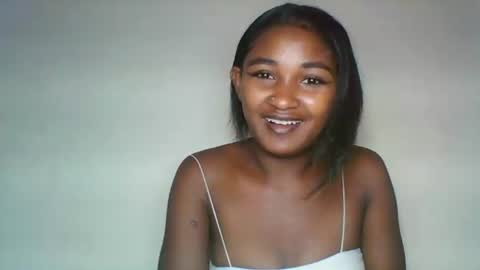 rhoanna online show from 06/16/26, 03:36