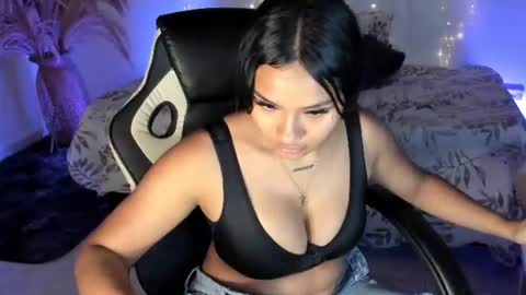 Snapshot of riana_kean chatting on 07/16/26, 03:01 RianaK online show from 07/16/26, 03:01