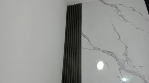 Riana online show from 10/30/25, 04:58