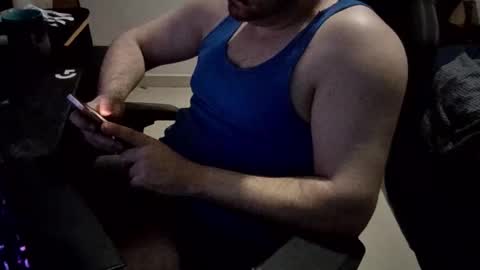 Snapshot of riazwork13 chatting on 12/17/25, 04:29 riazwork13 online show from 12/17/25, 04:29