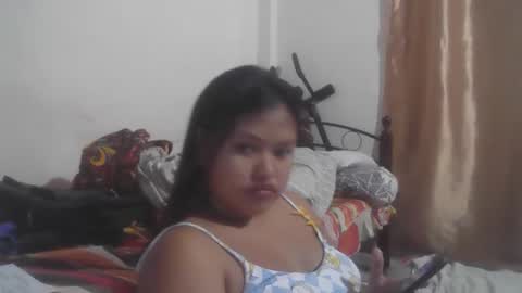 Snapshot of rica2001 chatting on 09/13/25, 12:21 rica2001 online show from 09/13/25, 12:21