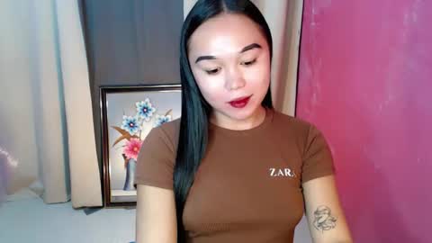 Rica online show from 12/15/25, 11:36