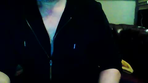 Snapshot of ricderber chatting on 01/11/26, 03:17 Ric online show from 01/11/26, 03:17