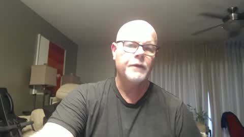 rich32937 online show from 11/17/25, 06:03