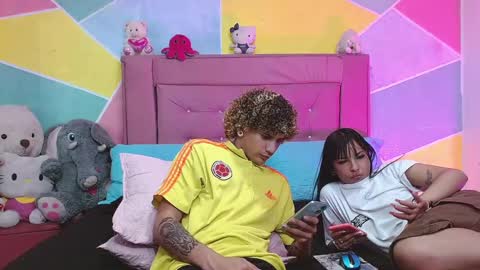 Snapshot of rich_de_la_rosa chatting on 02/13/25, 04:11 rich and kitty online show from 02/13/25, 04:11