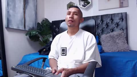 Snapshot of richar_voller chatting on 01/09/25, 03:34 richar_voller online show from 01/09/25, 03:34