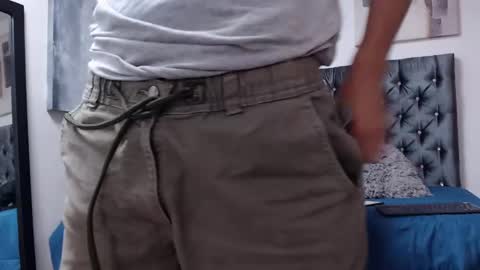 Snapshot of richar_voller chatting on 01/27/25, 02:13 richar_voller online show from 01/27/25, 02:13