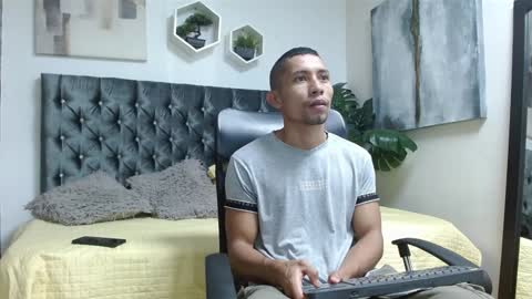 Snapshot of richar_voller chatting on 02/08/25, 11:12 richar_voller online show from 02/08/25, 11:12