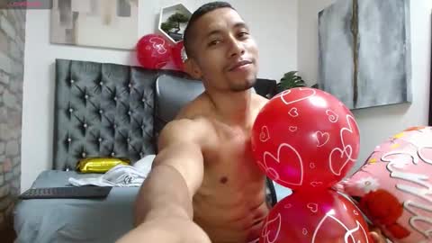 Snapshot of richar_voller chatting on 02/19/25, 03:16 richar_voller online show from 02/19/25, 03:16