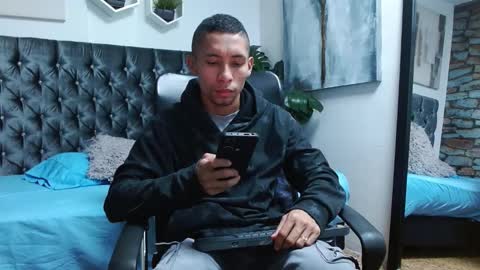 Snapshot of richar_voller chatting on 02/27/25, 11:10 richar_voller online show from 02/27/25, 11:10