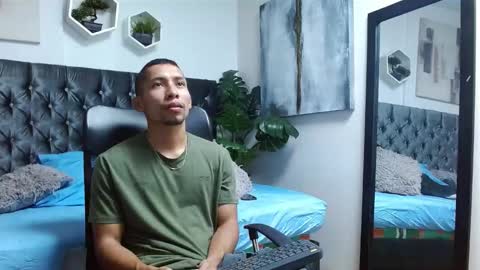 Snapshot of richar_voller chatting on 03/03/25, 11:11 richar_voller online show from 03/03/25, 11:11