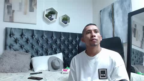 Snapshot of richar_voller chatting on 03/07/25, 02:45 richar_voller online show from 03/07/25, 02:45