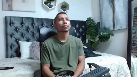 Snapshot of richar_voller chatting on 03/08/25, 11:27 richar_voller online show from 03/08/25, 11:27