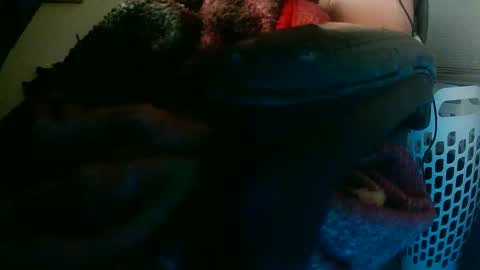 Snapshot of richard11268869 chatting on 10/21/25, 06:03 richard11268869 online show from 10/21/25, 06:03