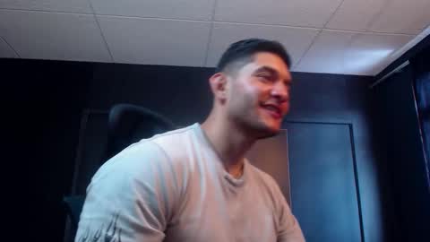 Ricardo online show from 11/25/25, 02:17