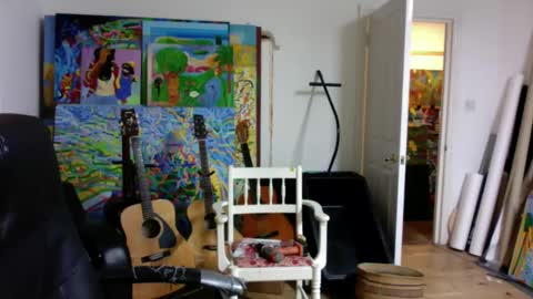 Snapshot of richardartist chatting on 12/23/24, 06:16 Richard online show from 12/23/24, 06:16