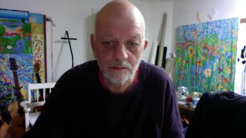 Snapshot of richardartist chatting on 01/15/25, 01:34 Richard online show from 01/15/25, 01:34