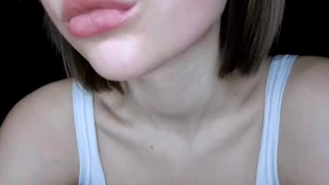 Luna online show from 04/16/26, 06:41