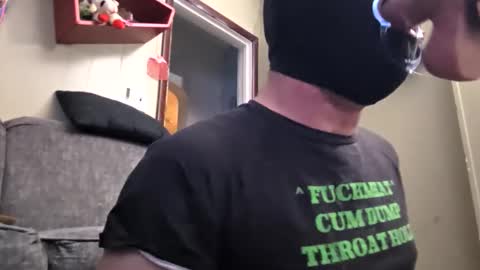 Snapshot of richardswallower chatting on 11/22/25, 06:56 richardswallower online show from 11/22/25, 06:56